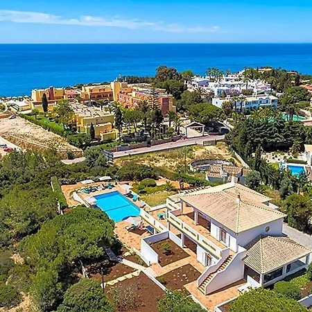 Carvoeiro Sleeps 12 Pool Air Con Carvoeiro (Lagoa)