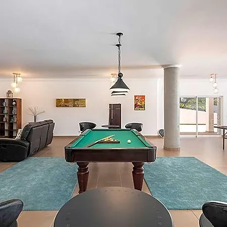 Villa Carvoeiro Sleeps 12 Pool Air Con Carvoeiro (Lagoa)